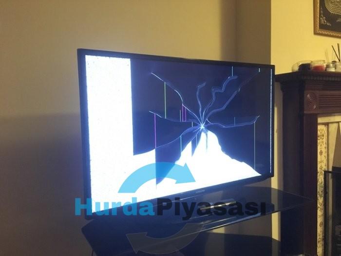 Paneli Kırık Tv Alınır